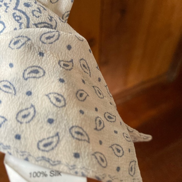 Madewell Silk Kyoto Top in Bandana Mix - Picture 3 of 3